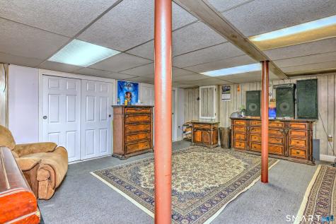 316 Goldenrod Avenue Bridgeport CT 06606