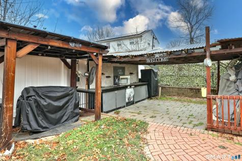 316 Goldenrod Avenue Bridgeport CT 06606