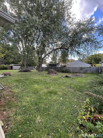 14 Jackson Road Enfield CT 06082