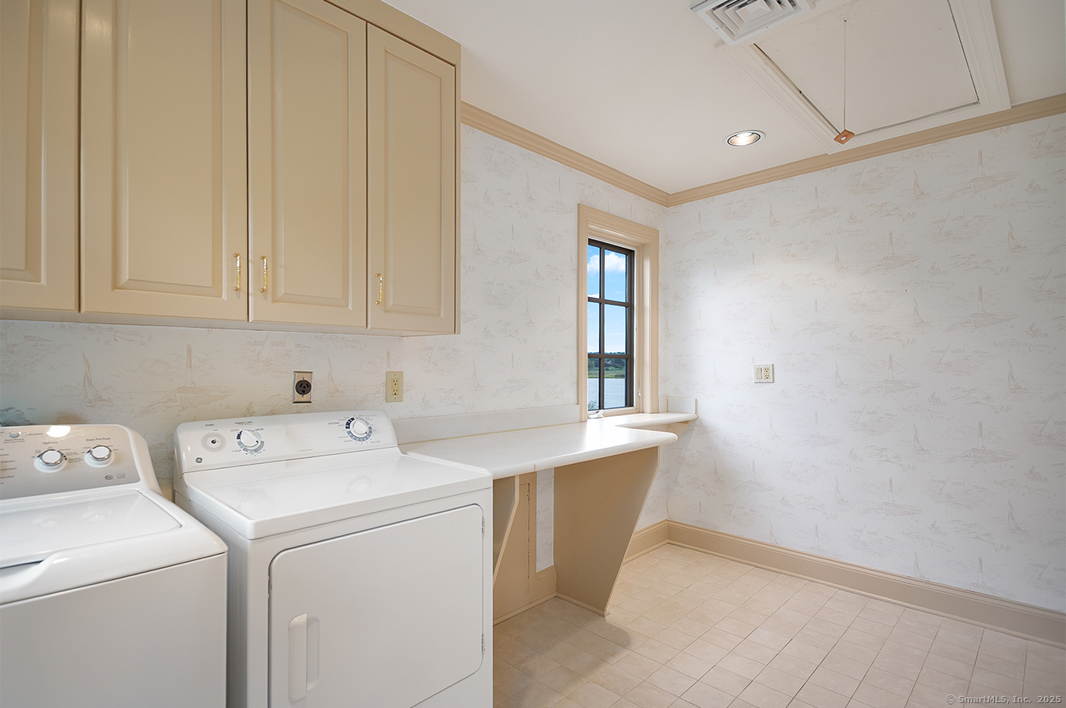 5060 Main Street Stratford CT 06614
