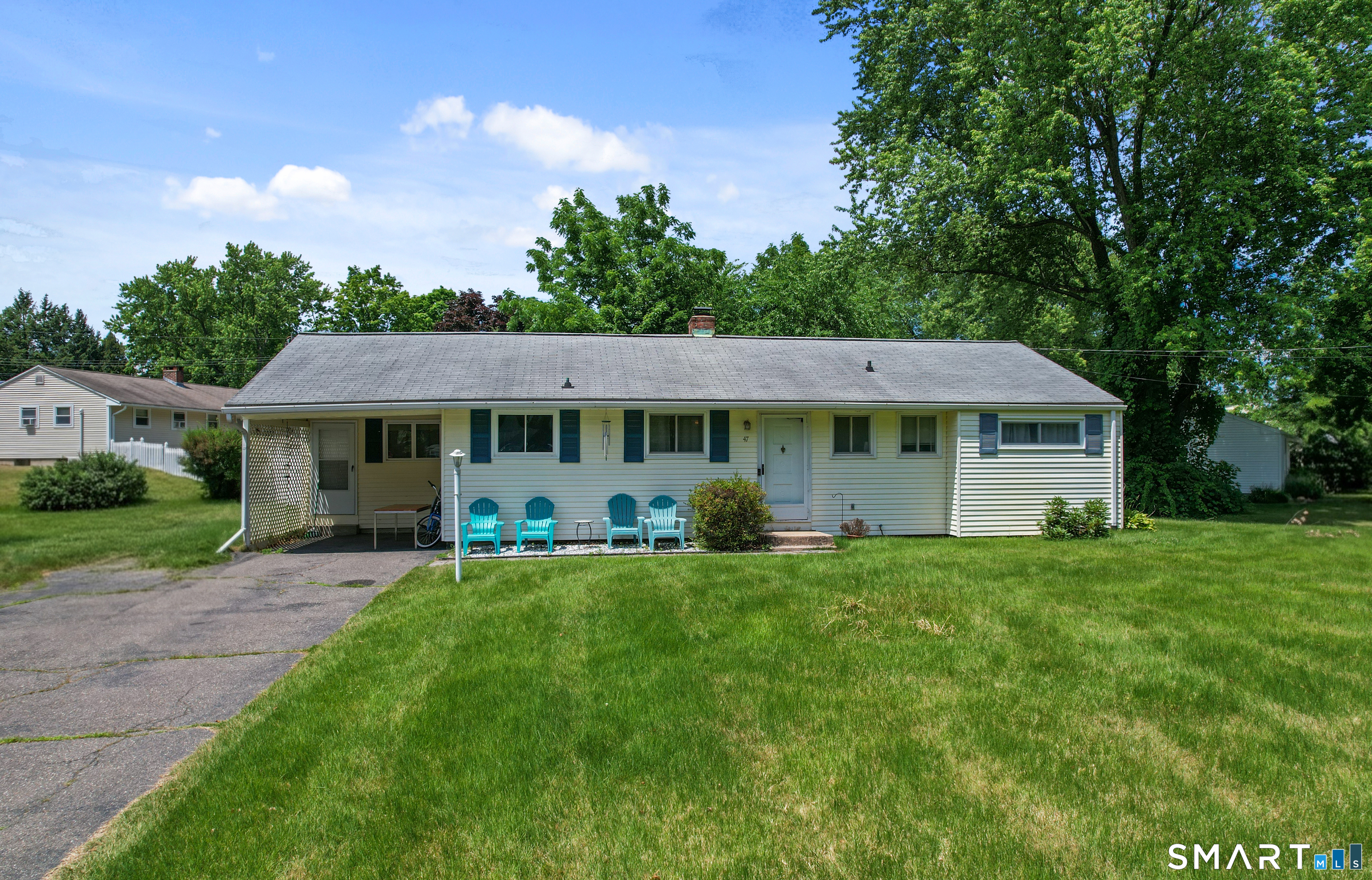 47 Hayes Road Simsbury CT 06081