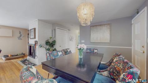 47 Hayes Road Simsbury CT 06081