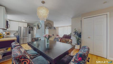 47 Hayes Road Simsbury CT 06081
