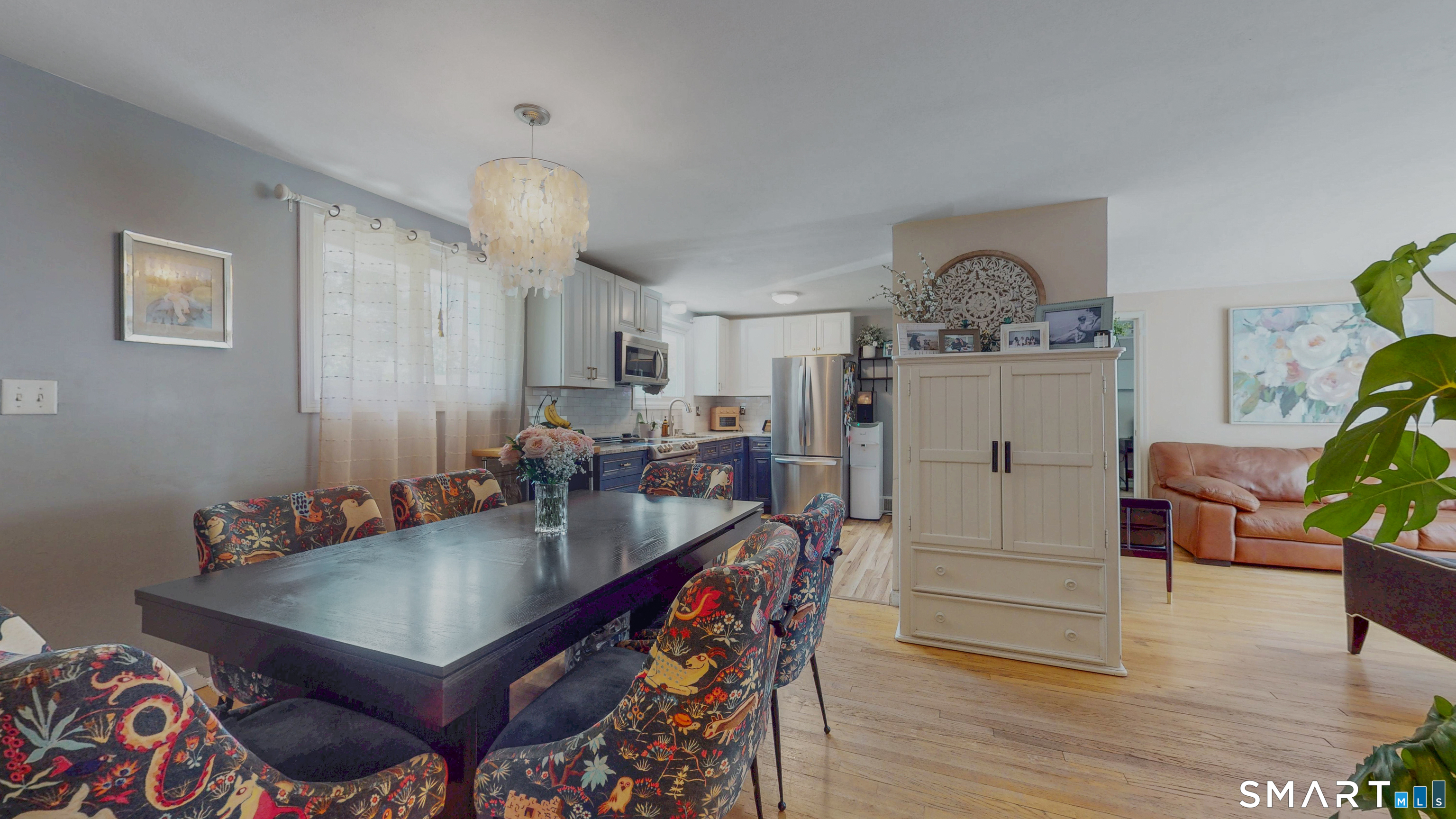47 Hayes Road Simsbury CT 06081