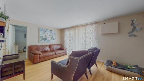 47 Hayes Road Simsbury CT 06081