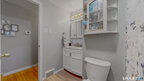 47 Hayes Road Simsbury CT 06081