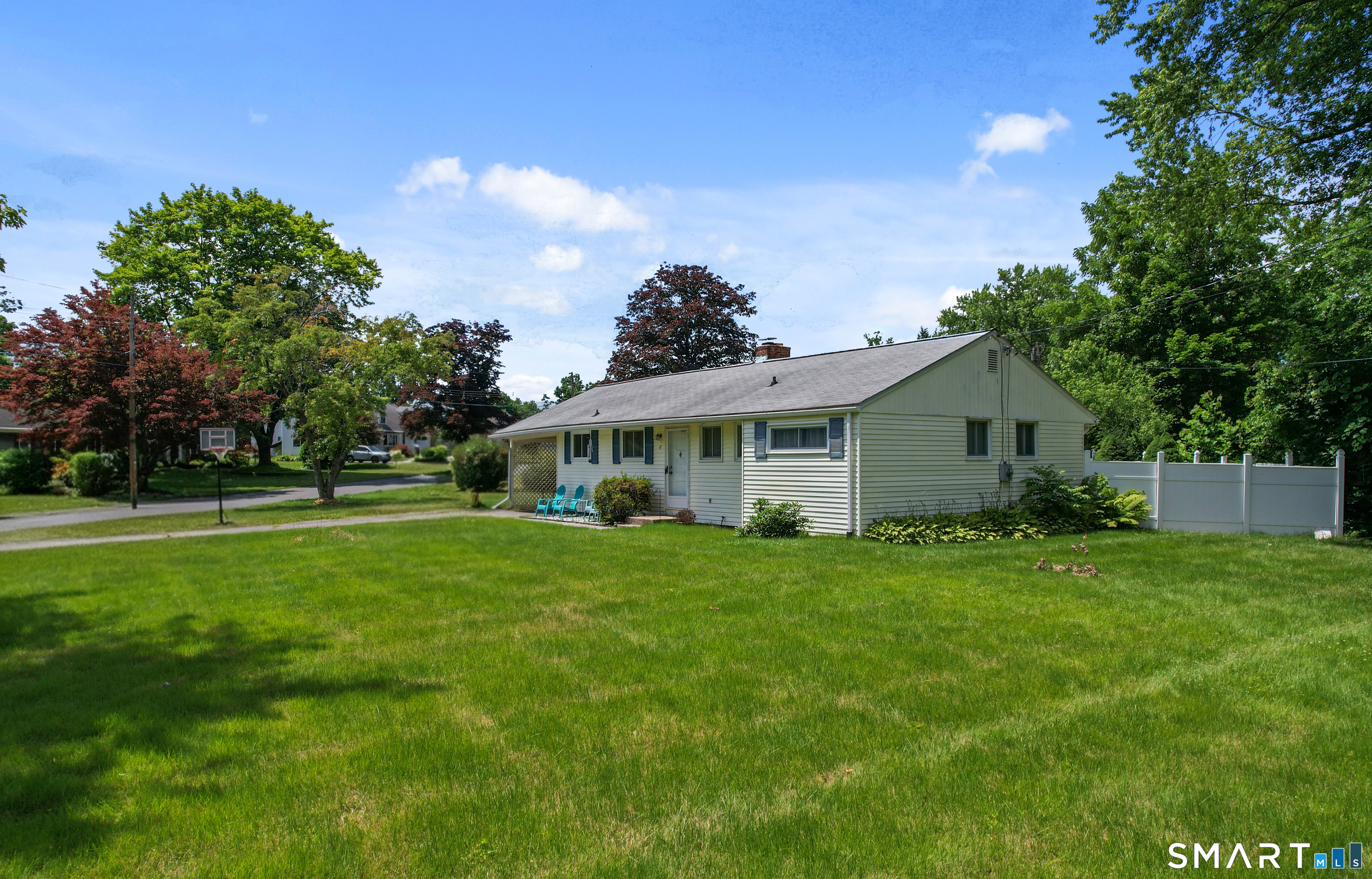 47 Hayes Road Simsbury CT 06081
