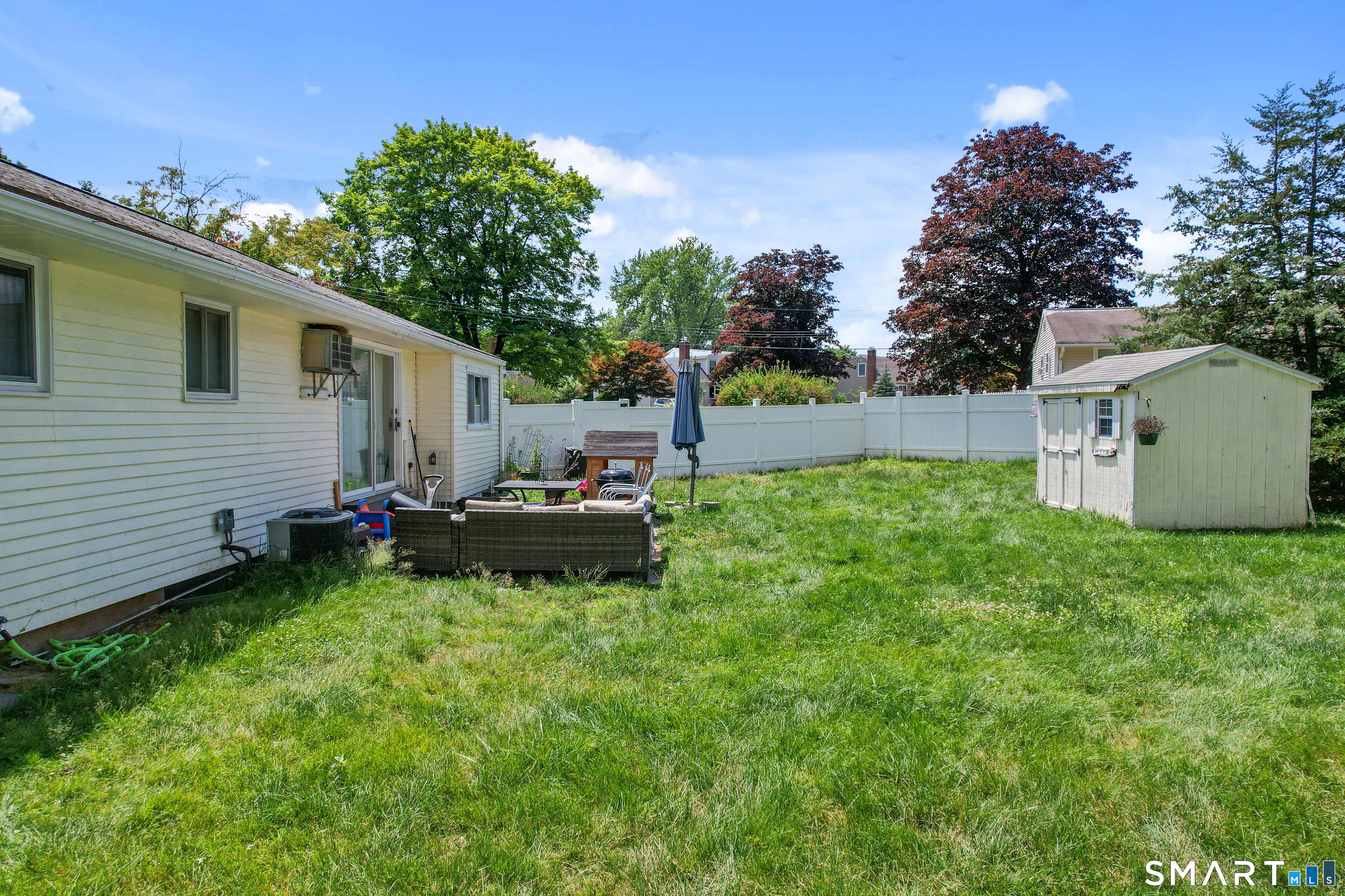 47 Hayes Road Simsbury CT 06081