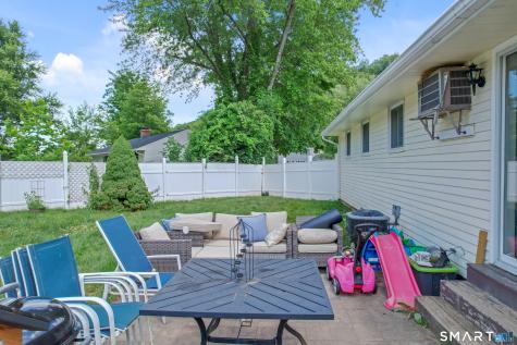 47 Hayes Road Simsbury CT 06081