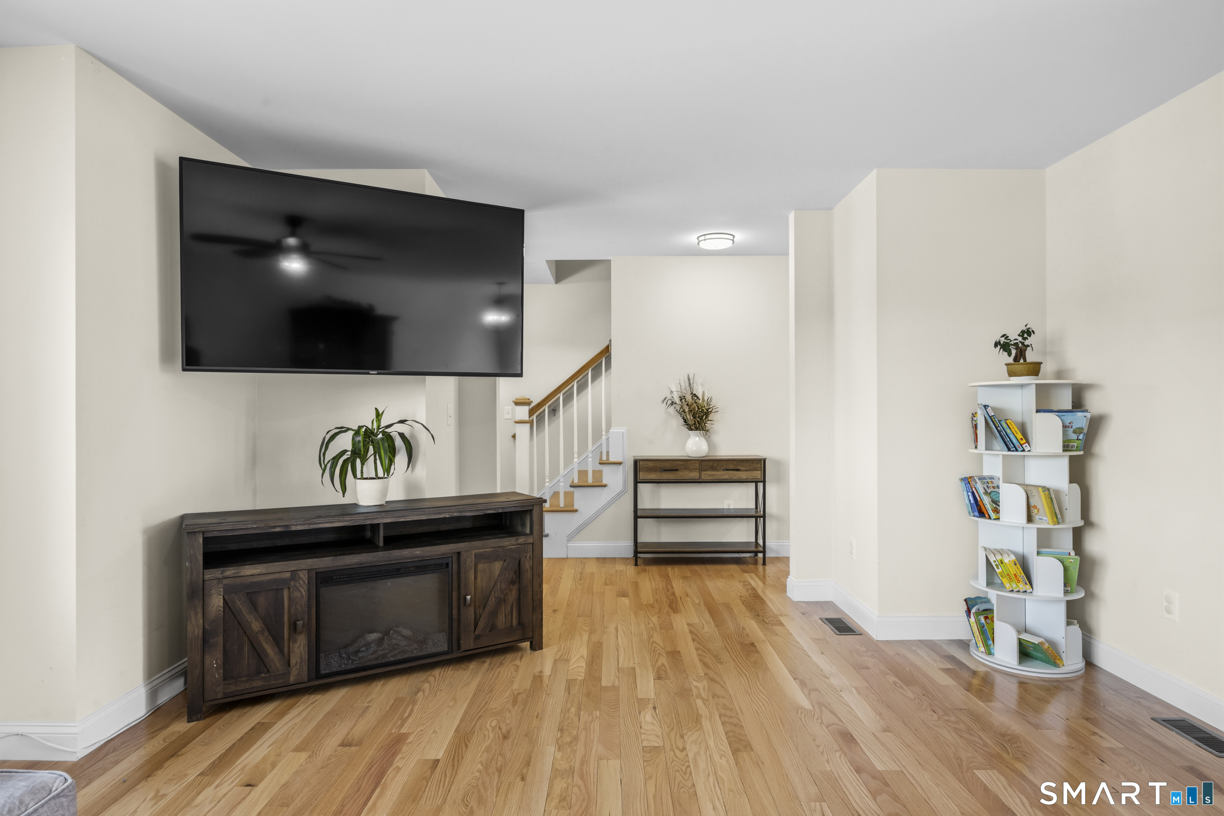 25 Sterling Ridge Lane Sterling CT 06377