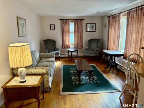 20 Karen Avenue Stratford CT 06614