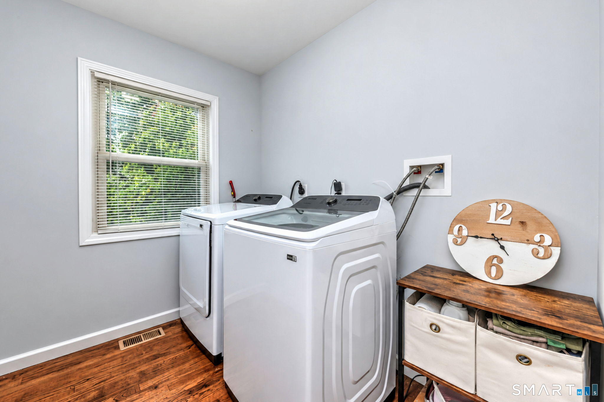 85 Walnut Street Monroe CT 06468