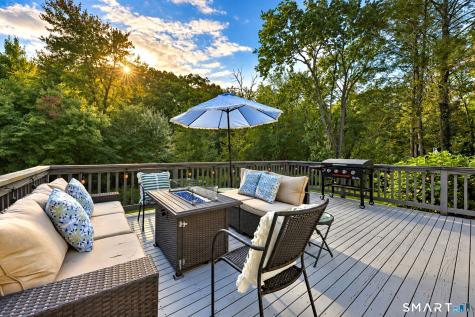 85 Walnut Street Monroe CT 06468