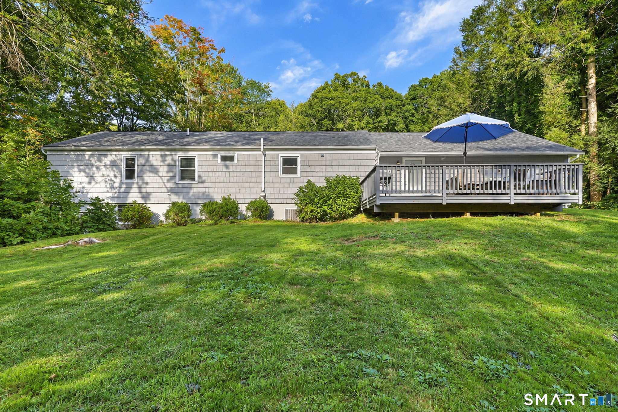 85 Walnut Street Monroe CT 06468