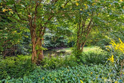 85 Walnut Street Monroe CT 06468