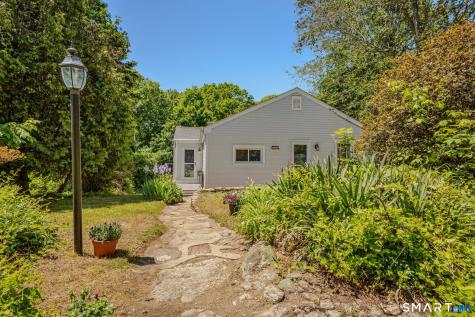 42 Shawandassee Road Waterford CT 06385
