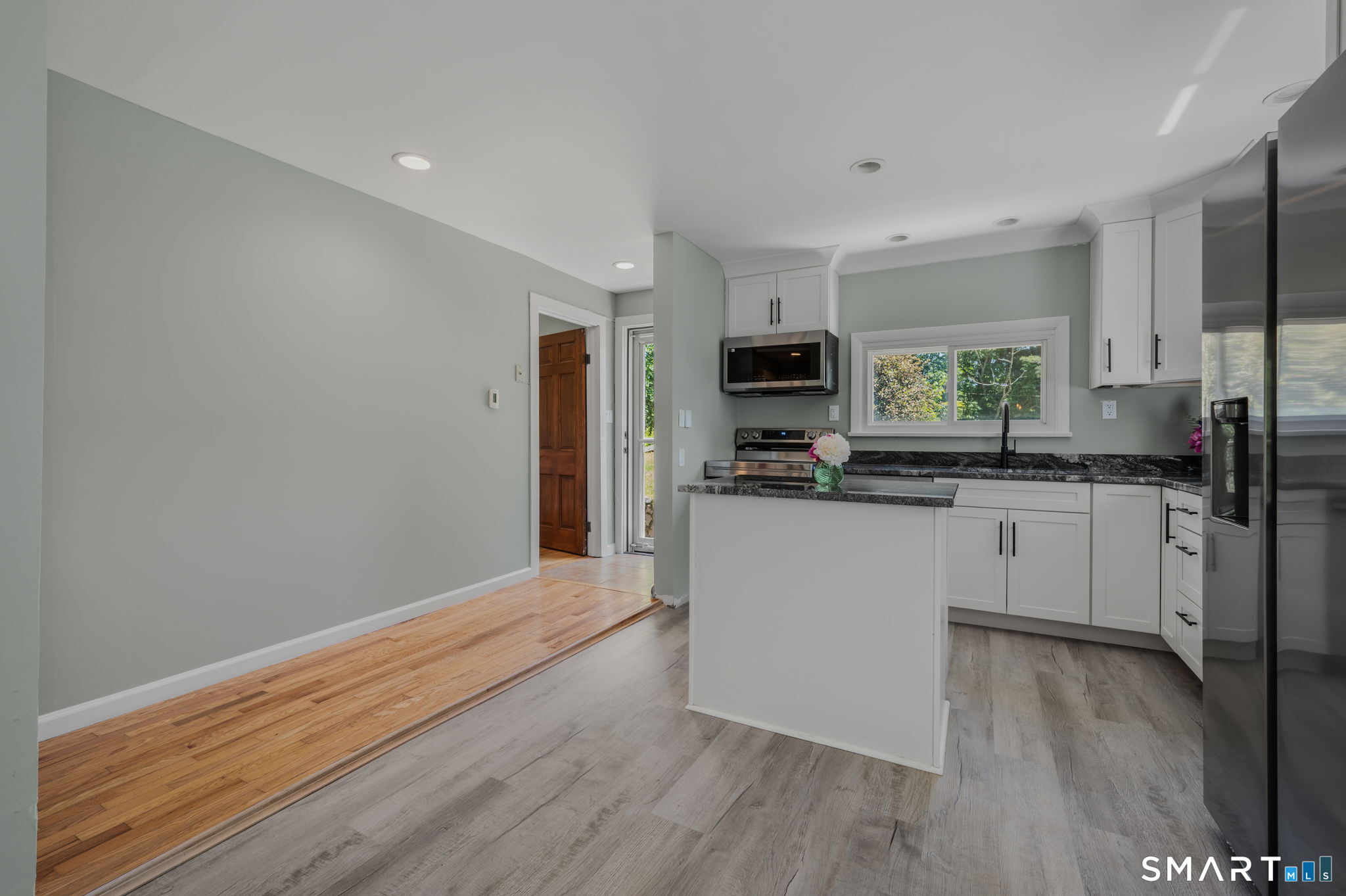 42 Shawandassee Road Waterford CT 06385