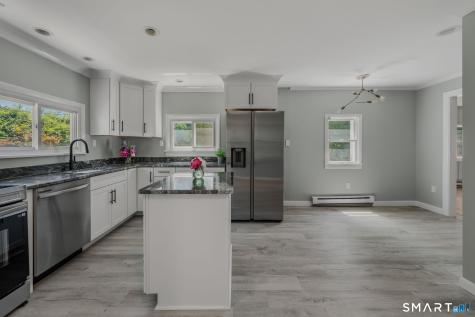 42 Shawandassee Road Waterford CT 06385