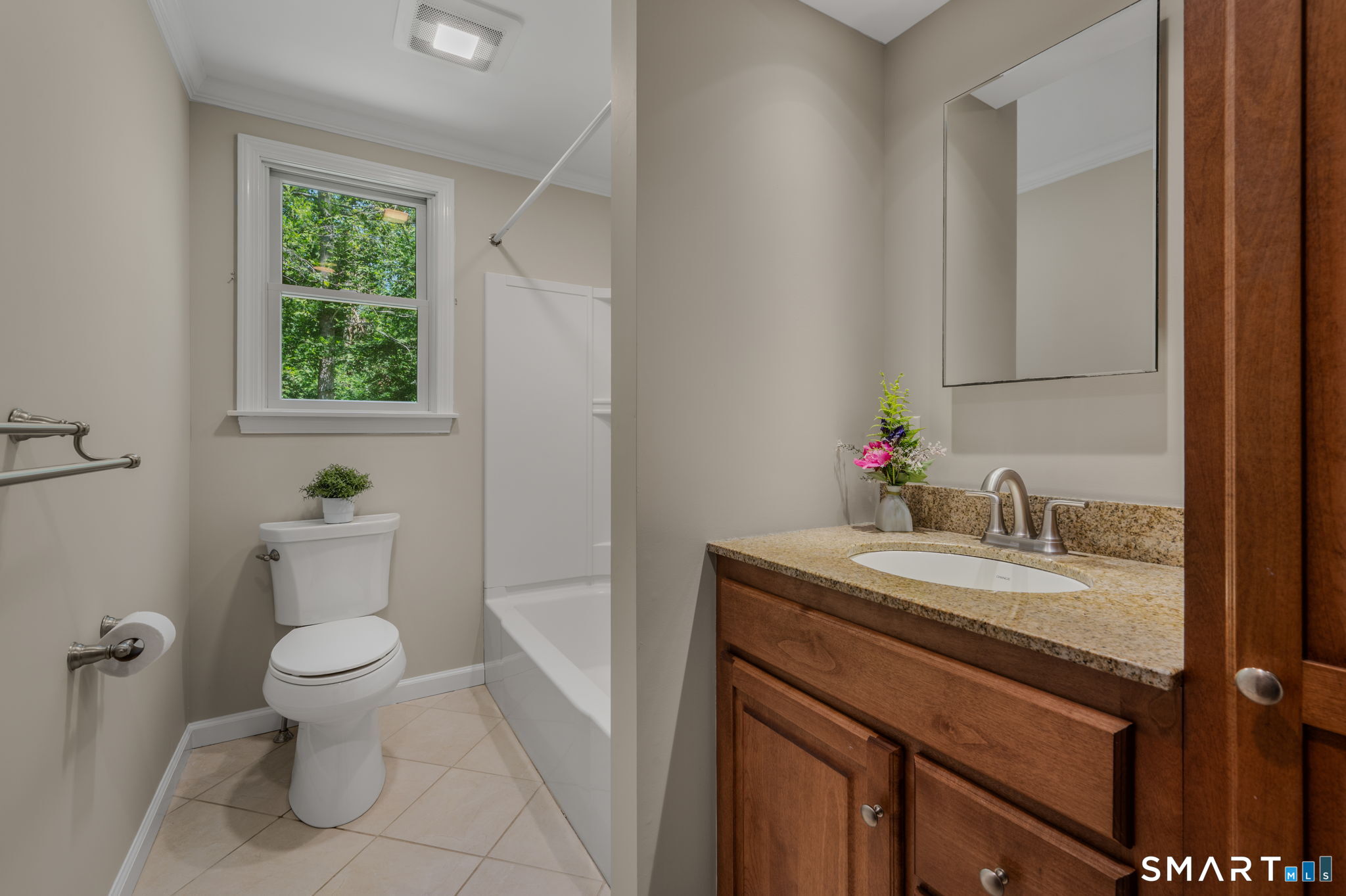 42 Shawandassee Road Waterford CT 06385