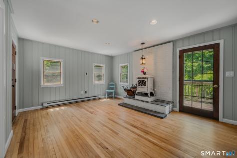 42 Shawandassee Road Waterford CT 06385