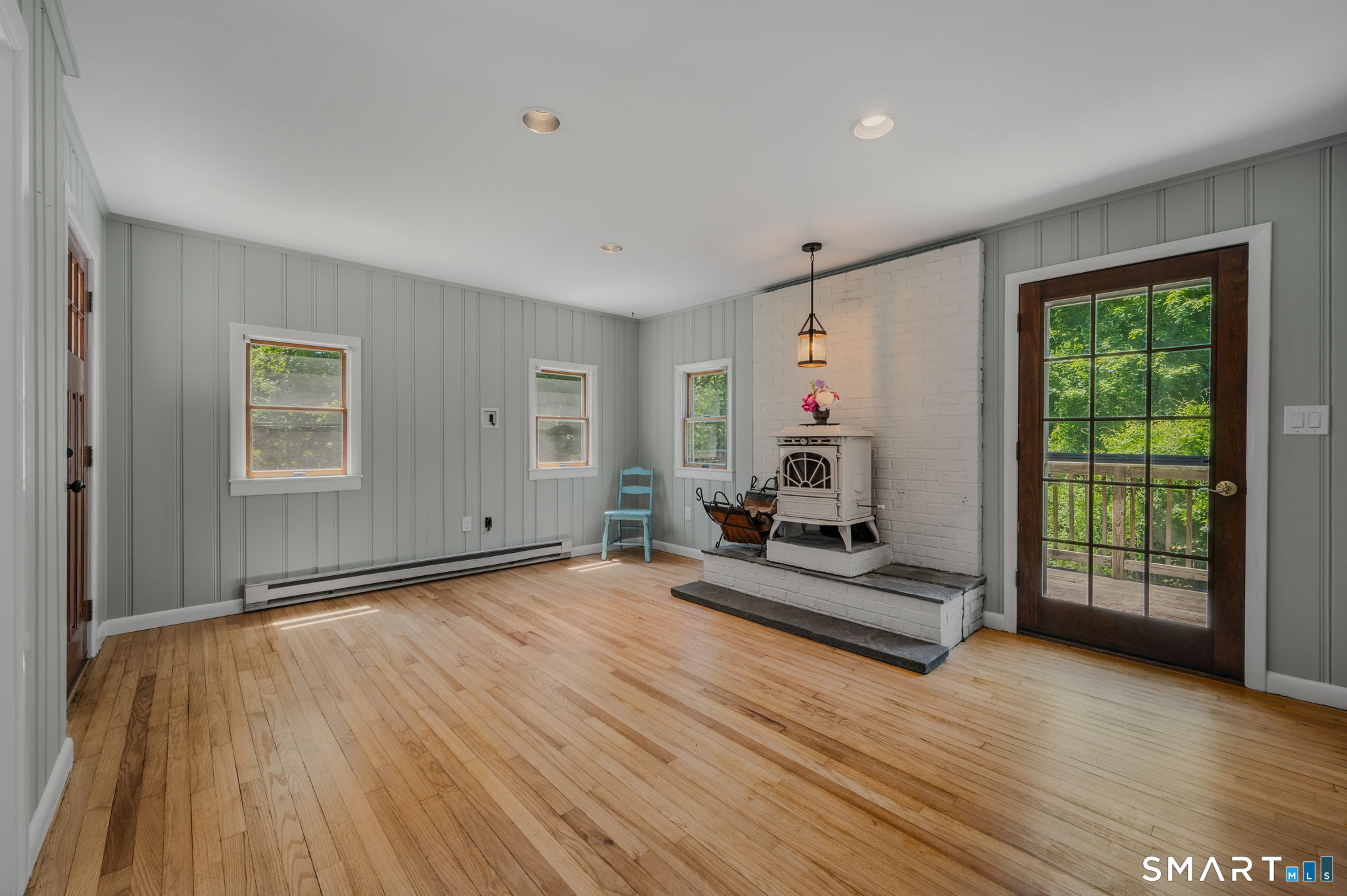 42 Shawandassee Road Waterford CT 06385