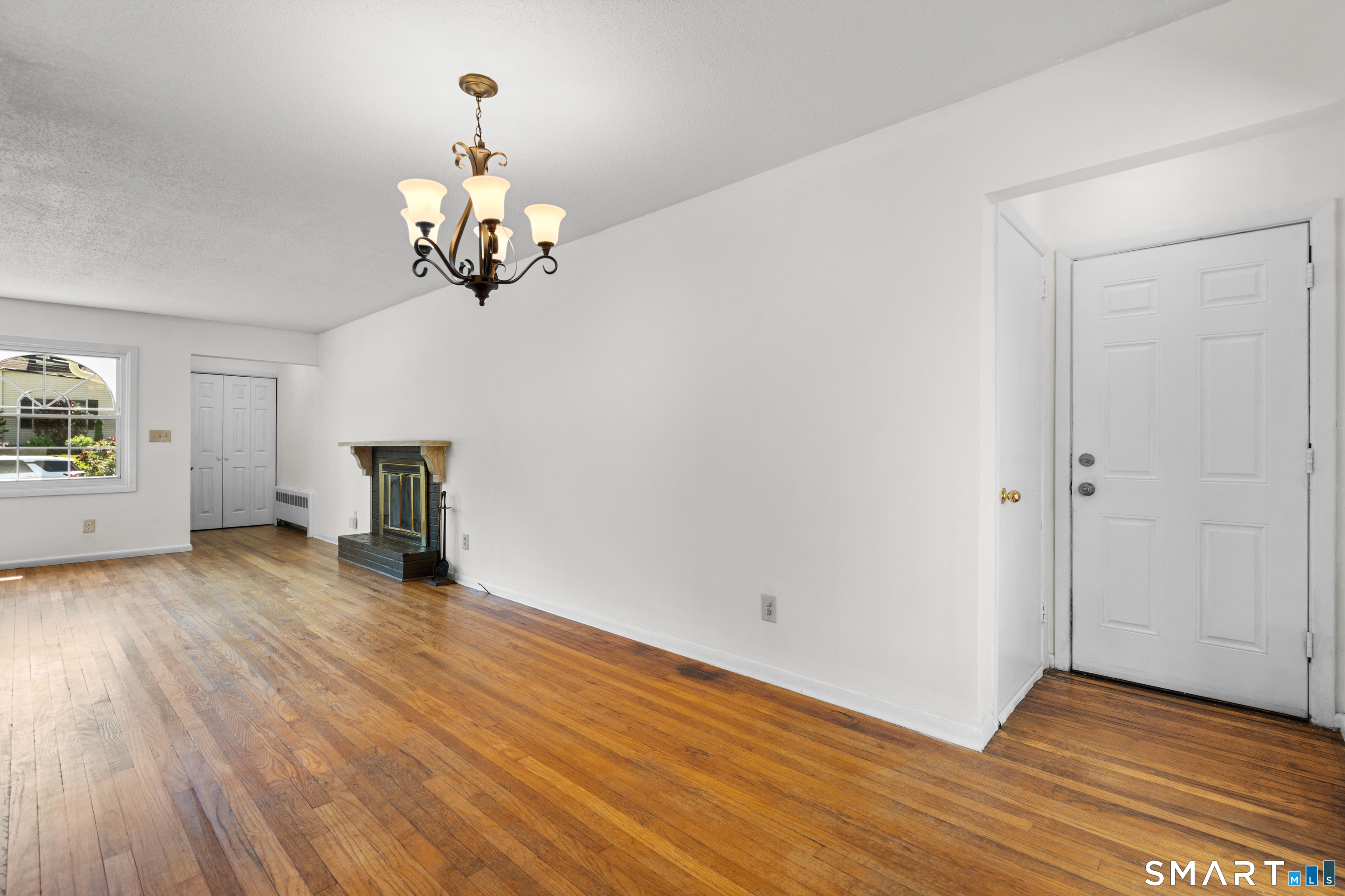 72 Vernon Street Manchester CT 06042