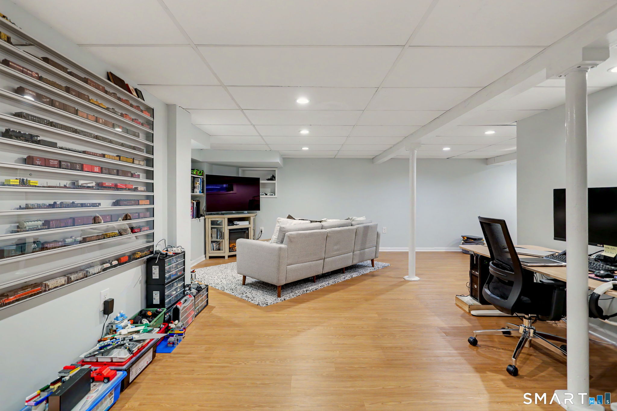 24 Carlin Street Norwalk CT 06851