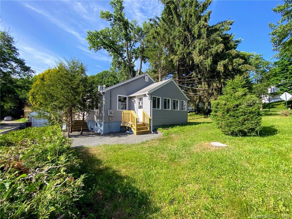 246 May Street Naugatuck CT 06770
