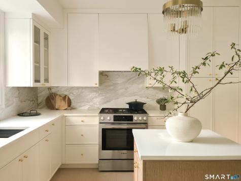 37 Mary Lane Greenwich CT 06878