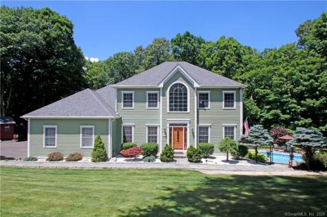 92 Glen Lane Southbury CT 06488