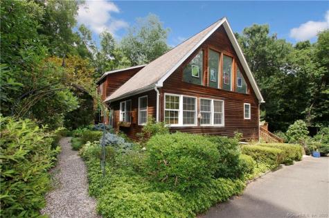 32 Sprain Brook Road Woodbury CT 06798
