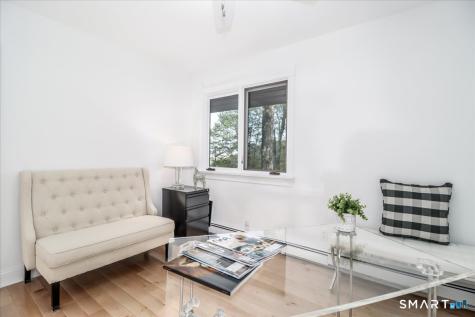10 Hillcrest Court Ridgefield CT 06877