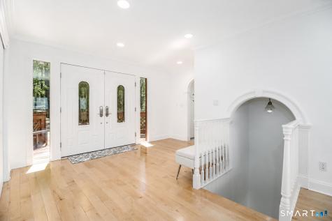 10 Hillcrest Court Ridgefield CT 06877