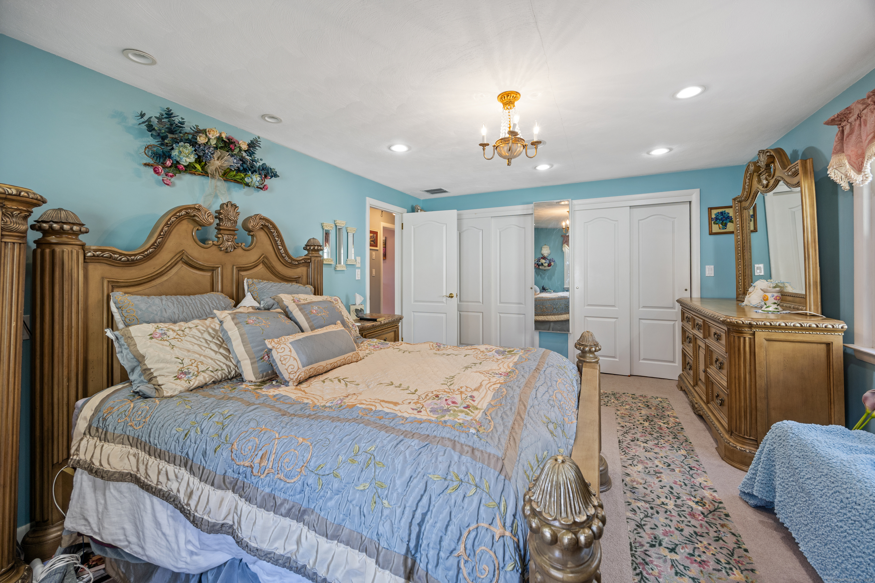 73 Rosemary Lane Bristol CT 06010