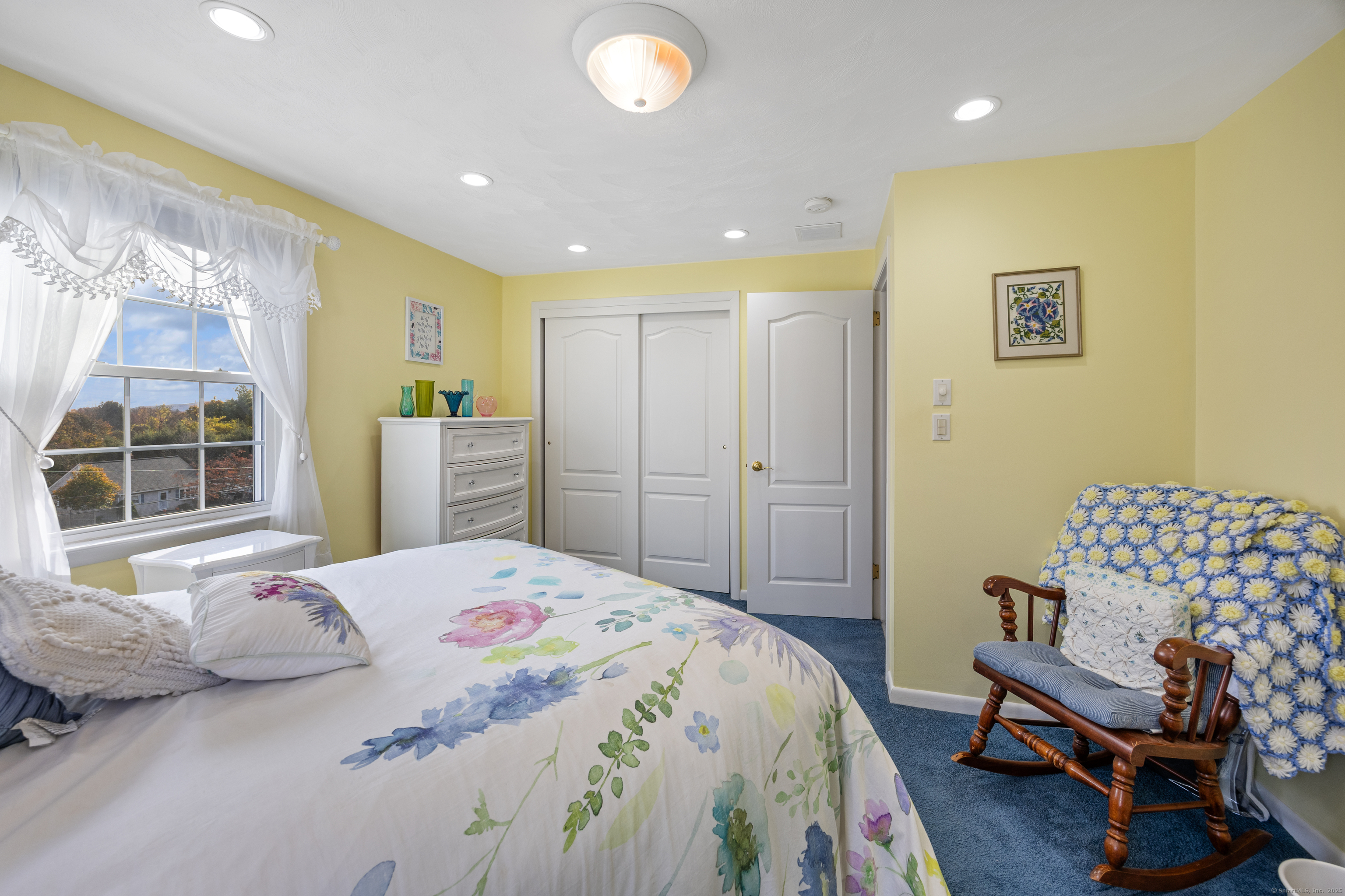 73 Rosemary Lane Bristol CT 06010