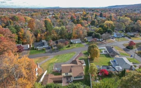 73 Rosemary Lane Bristol CT 06010