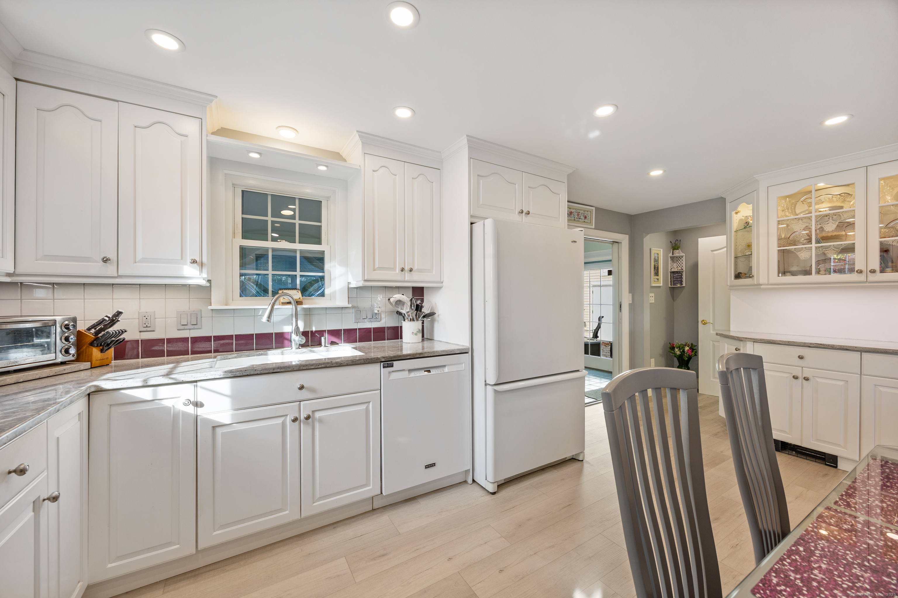 73 Rosemary Lane Bristol CT 06010