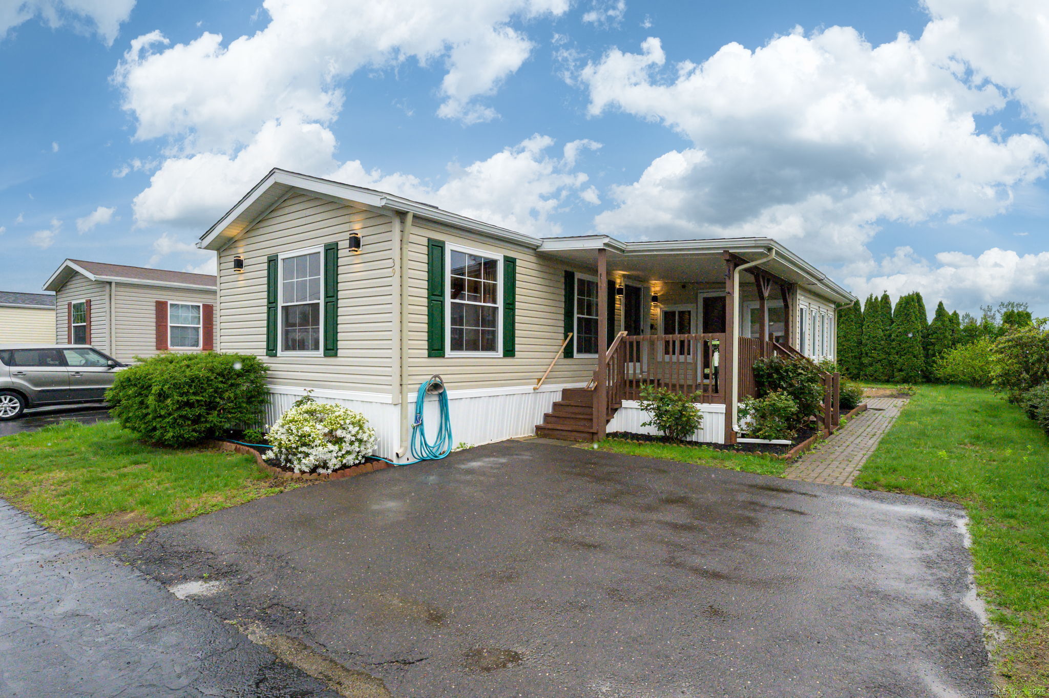 39 Elm Street East Windsor CT 06088