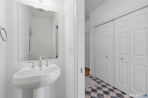 7 Mountainside Road West Hartford CT 06107