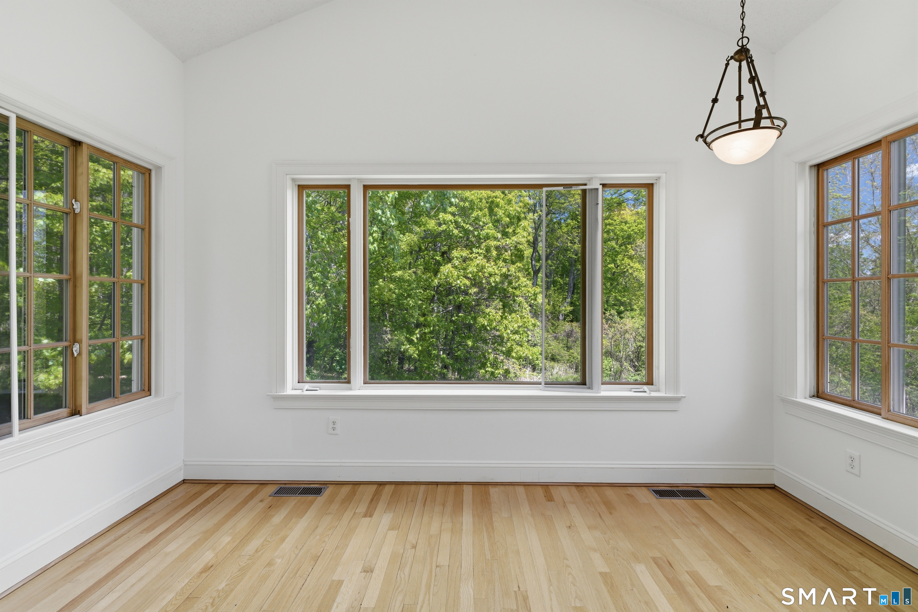 7 Mountainside Road West Hartford CT 06107
