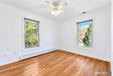 3 Rachel Lane Essex CT 06442