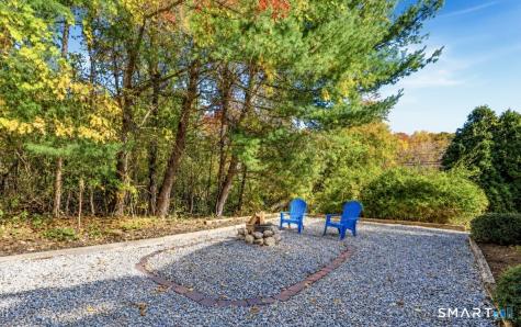 3 Rachel Lane Essex CT 06442