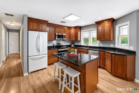 3 Rachel Lane Essex CT 06442