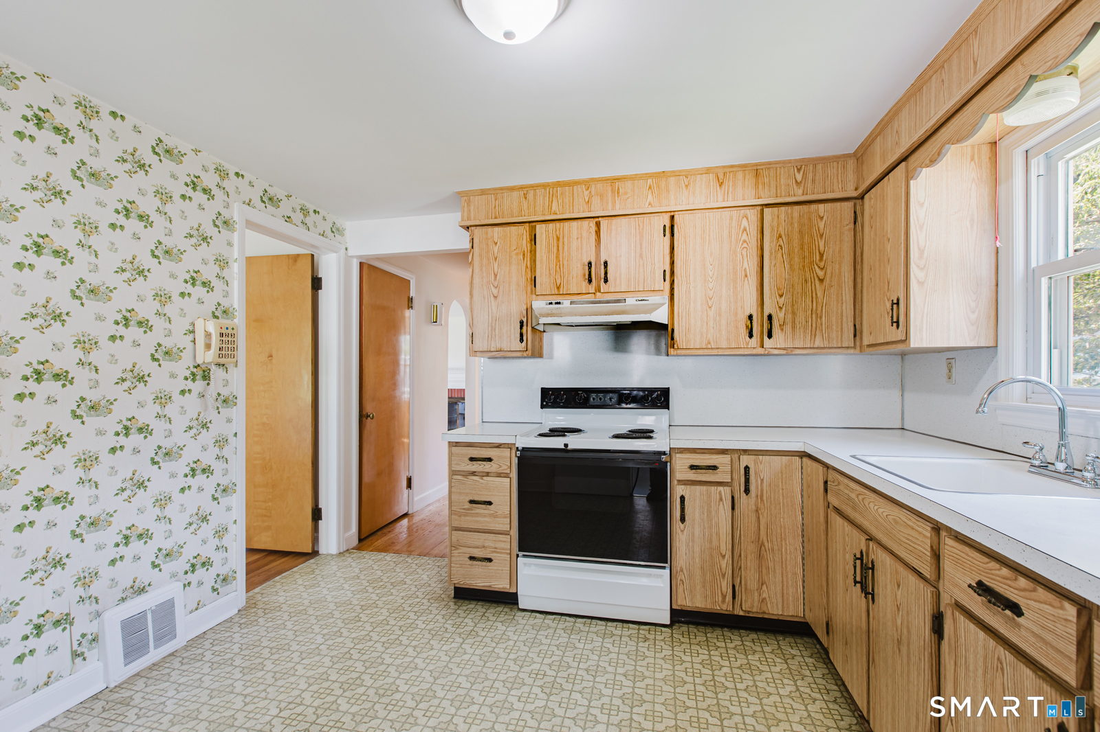 41 Stillson Place Fairfield CT 06824