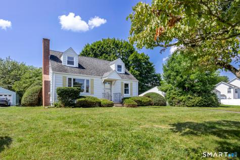 41 Stillson Place Fairfield CT 06824