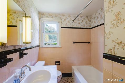 41 Stillson Place Fairfield CT 06824