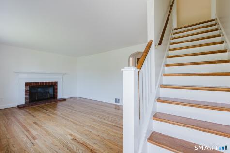 41 Stillson Place Fairfield CT 06824