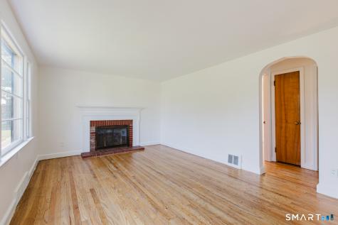 41 Stillson Place Fairfield CT 06824
