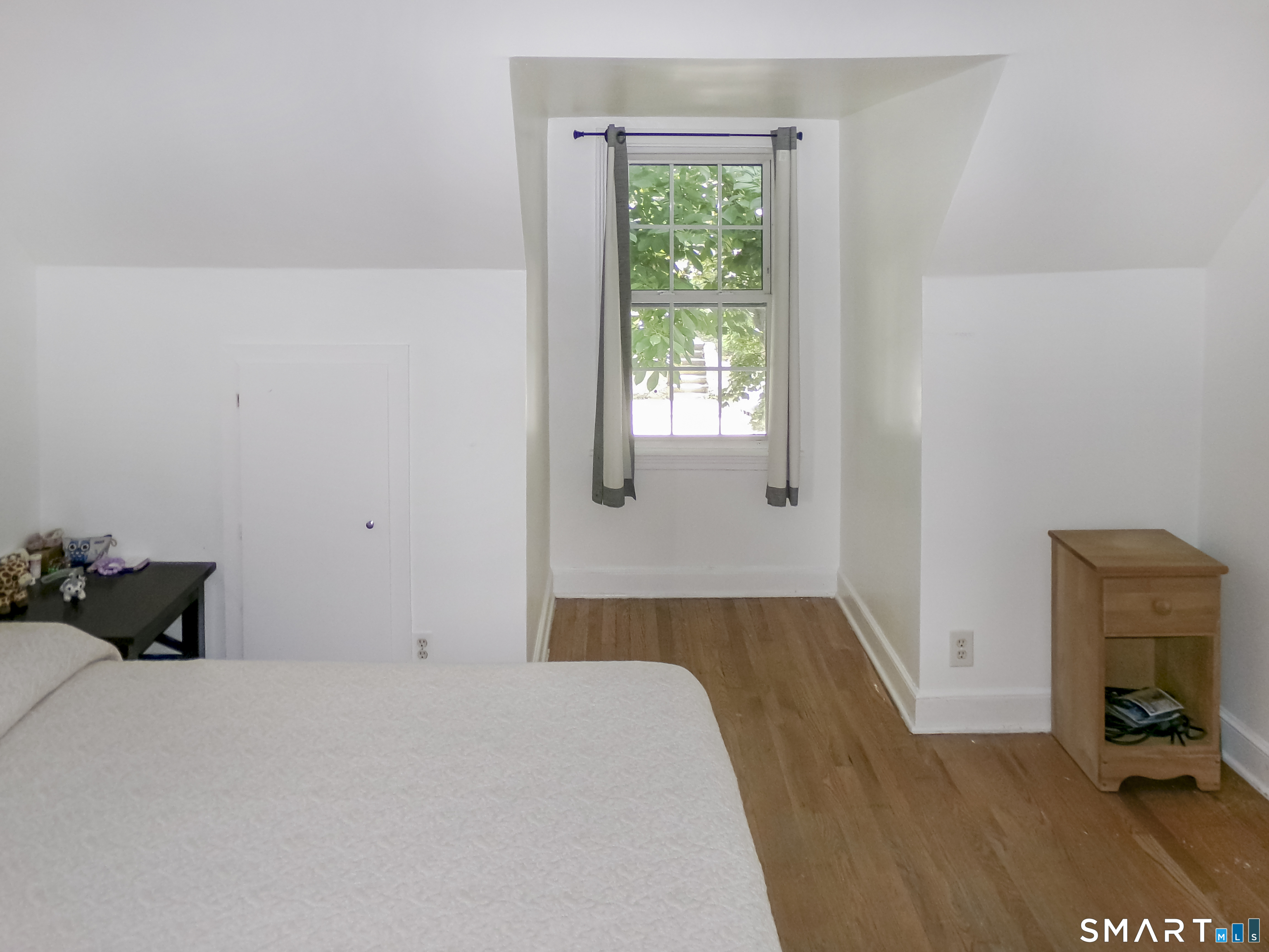 20 Lone Oak Avenue Waterbury CT 06710