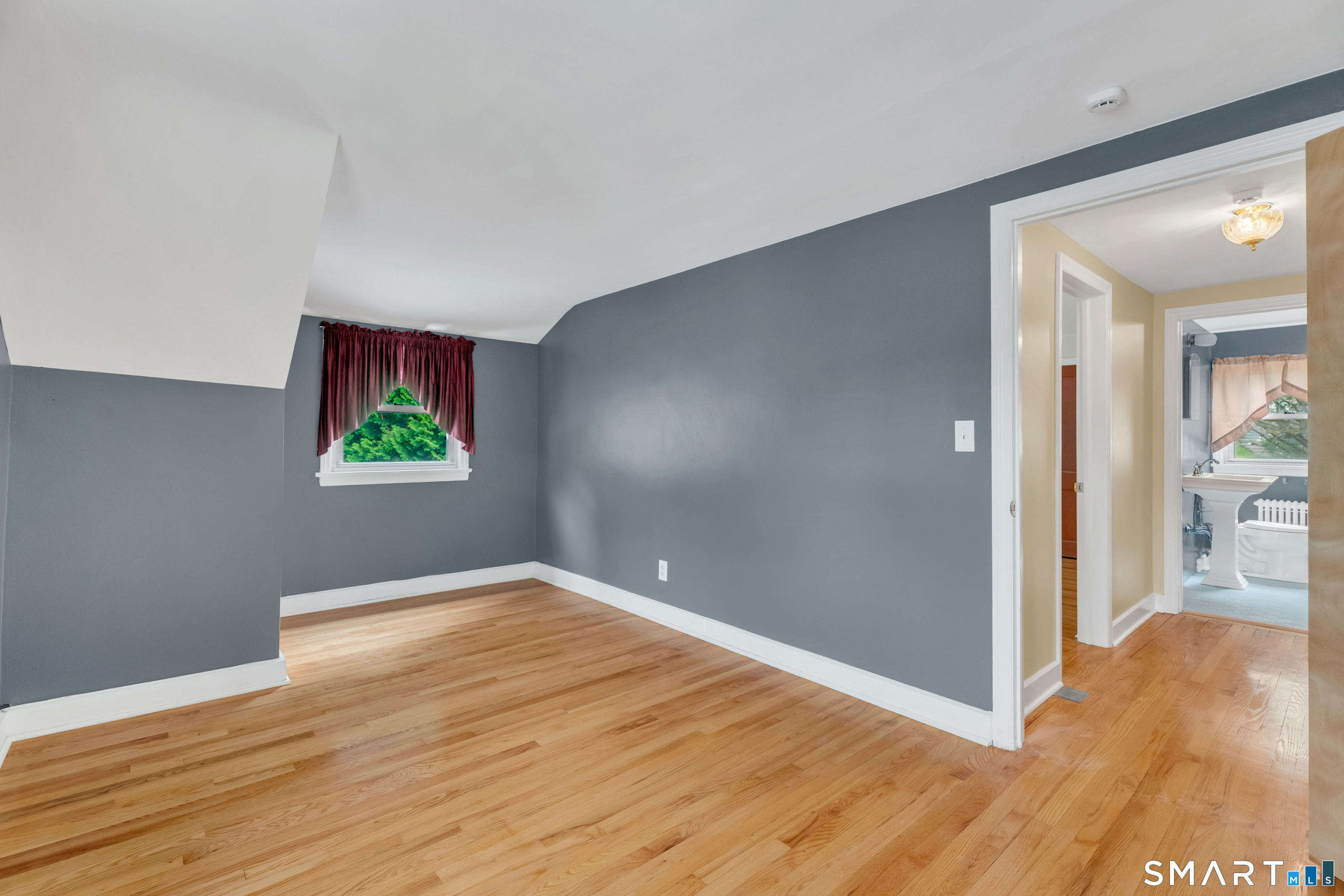 599 Laurel Street East Haven CT 06512